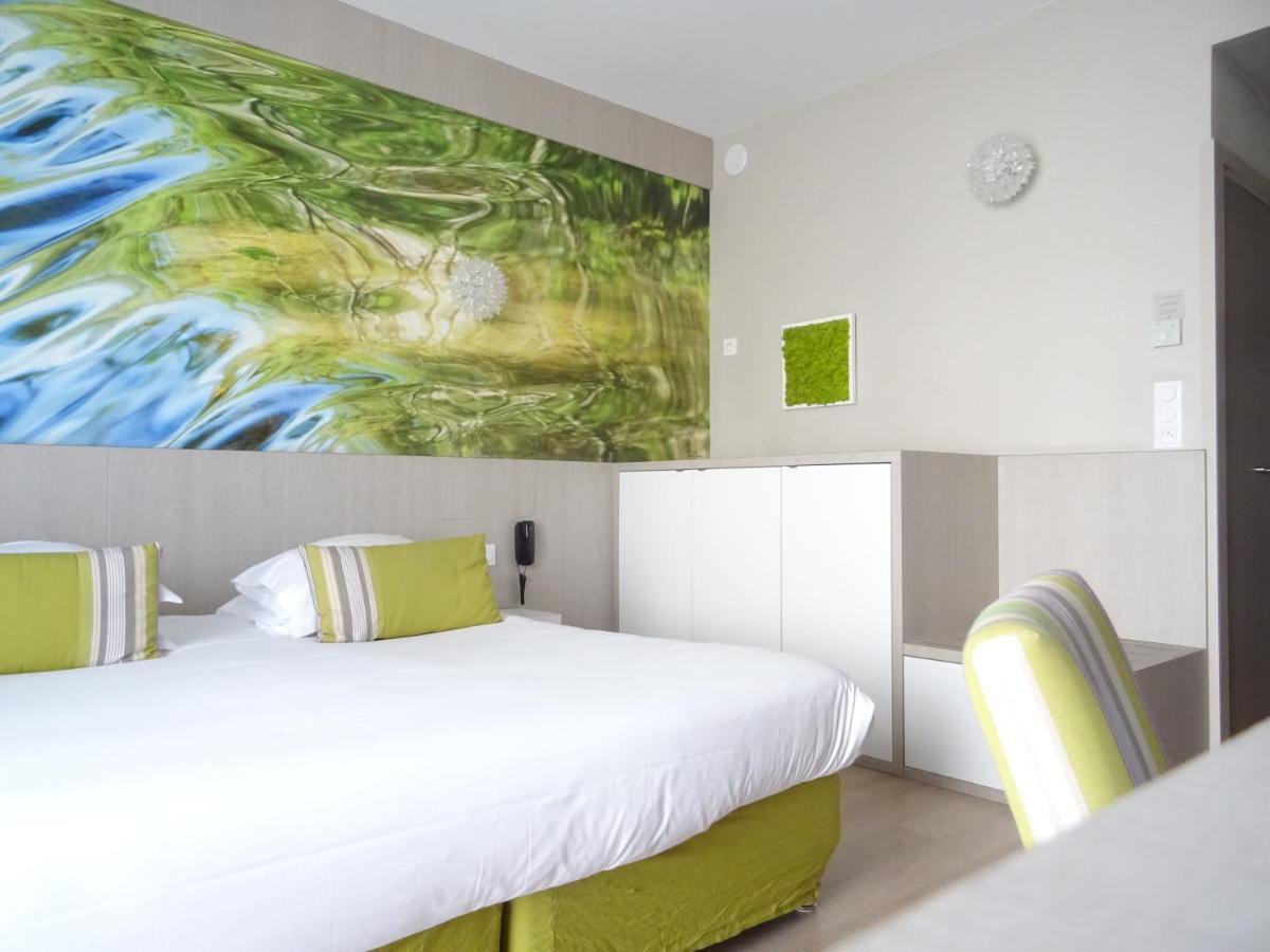 Sowell Hotels Domaine De La Petite Isle LʼIsle-sur-la-Sorgue Екстериор снимка